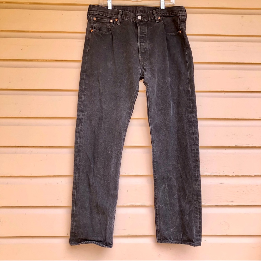 Levi’s 501 Jeans Men’s Black Denim Straight Leg Relaxed Classic Fit High Waist